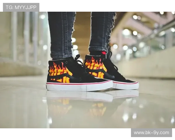 潮牌风格足球主题车贴改装灵感打造酷炫街头运动范升级指南全面款